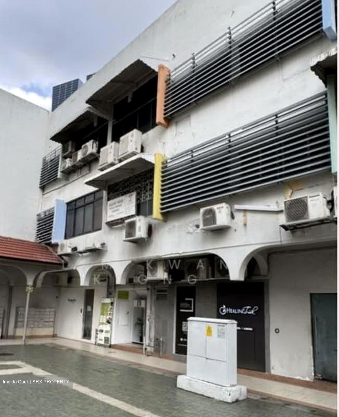 Goldhill Shopping Centre (D11), Office #582781641
